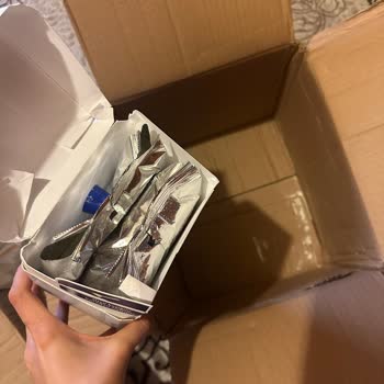 Açık Paketlenmiş Mama Gönderildi, Bebeğimin Sağlığı Tehlikeye Girdi