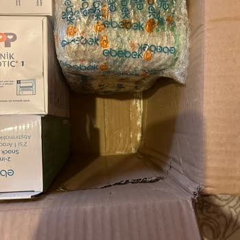 Açık Paketlenmiş Mama Gönderildi, Bebeğimin Sağlığı Tehlikeye Girdi