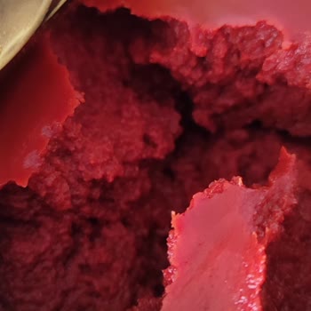 Aldığım Öncü Salça Kutusunun Yarısı Boş Çıktı