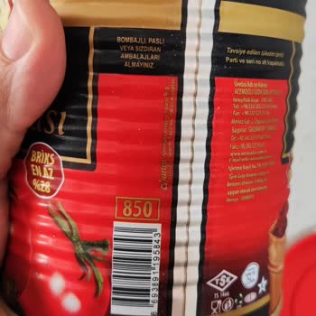 Aldığım Öncü Salça Kutusunun Yarısı Boş Çıktı