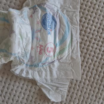 Molfix 5 Numara Bezlerde Eksik Yapışkan Sorunu Paramızı Boşa Harcatıyor