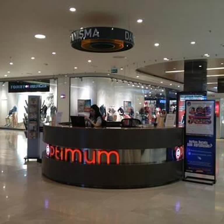 AVM'de Kayıp Eşya İçin İlgisiz Ve Sert Yaklaşım