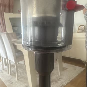Dyson V12 Süpürge Hazne Kapağı Sorunu Ve Destek Memnuniyetsizliği