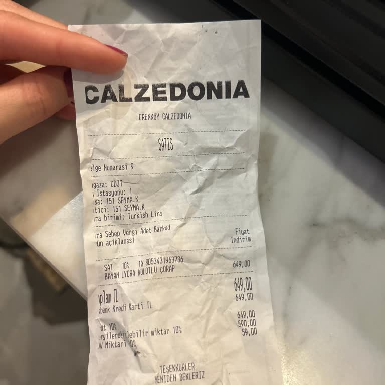 Satın Aldığım Çorap Deneme Esnasında Yırtıldı, İade Ve Değişim Talebim Reddedildi