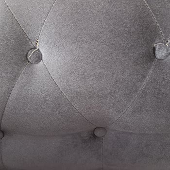 İstikbal Yeni Alınan Koltuk Takımında Bitmeyen Dikiş Ve Düğme Sorunları