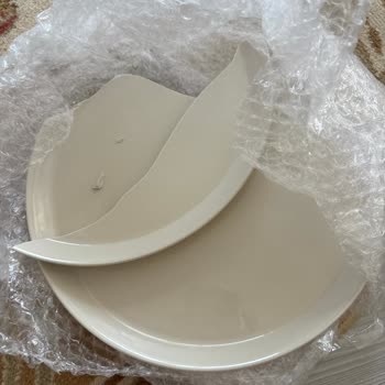 Kırık Ürünler Ve Yetersiz Canlı Destek Nedeniyle Çözüm Bulamıyorum