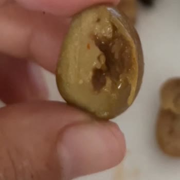Migros Markalı Zeytinlerde Çürük Ve Kurt Sorunu