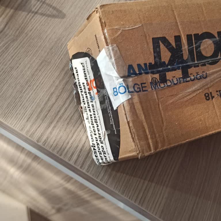 Hepsiburada Aldığım Cep Telefonunun Kutusu Boş Çıktı, Mağdur Edildim