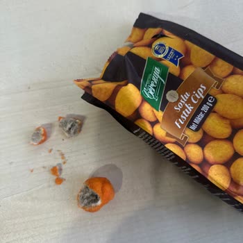 A101'den Aldığım Soslu Cipsin İçinden Anormal Ve Garip Bir Madde Çıktı!