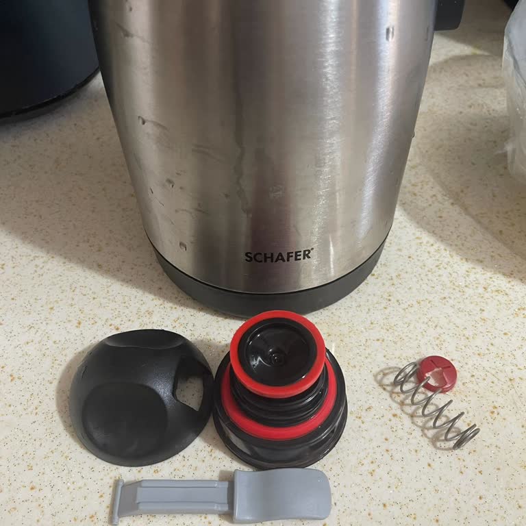 Schafer Termos Kapağı Dağıldı Ve Paslandı, Değişim Talep Ediyorum