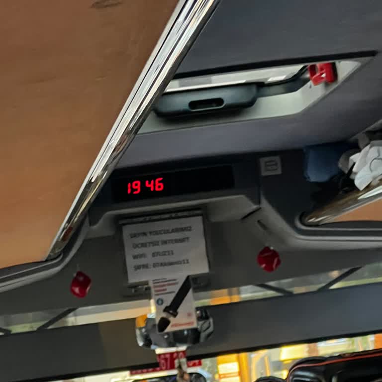 Yazıhane Görevlilerinin İlgisizliği Ve Yanlış Yönlendirmeleri Yolculuğumu Zorlaştırdı