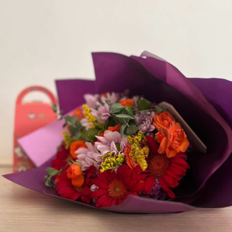 İstanbul Çiçekleri Sipariş Edilen Çiçekle Gelen Ürün Arasındaki Fark Ve Müşteri Memnuniyetsizliği!