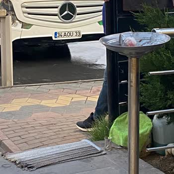 Otobüs Yolculuğunda Saygısız Yolcu Ve İlgisiz Personel