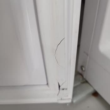 Yeni Aldığım Buzdolabının Kapak Fitili Yırtık Çıktı Servis Çözüm Sunmadı