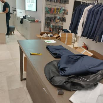 Altınyıldız'dan Takım Elbise Mağduriyeti: 2 Ay Bekleyiş, Eksik Ürün Ve İade Sorunu