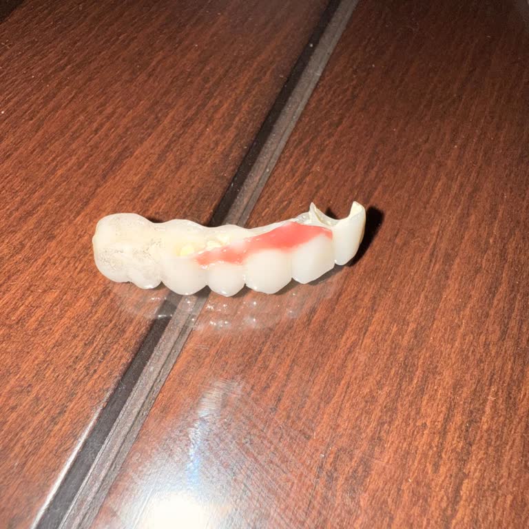 Medidental Ağız Ve Diş Sağlığı Polikliniği Baştan Savma İş Yapıyorlar