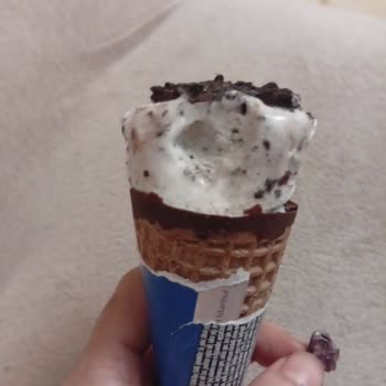 Algida Oreo'lu Kornetin İçinden Çıkan Kağıt Parçası Güvenimi Sarstı