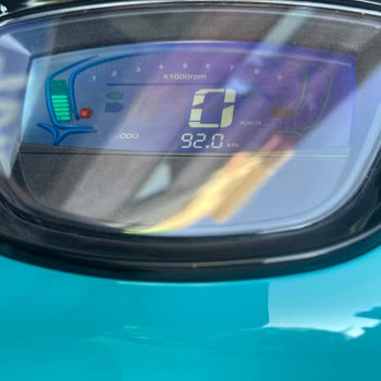 Sıfır Kilometre Mondial Motorum Sürekli Stop Ediyor Servis Çözüm İçin Ücret İstiyor