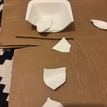 Schafer'dan Aldığım Çeyiz Setinde Kırık Ürünler Ve Çözülmeyen Sorunlar