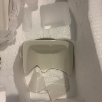 Schafer'dan Aldığım Çeyiz Setinde Kırık Ürünler Ve Çözülmeyen Sorunlar