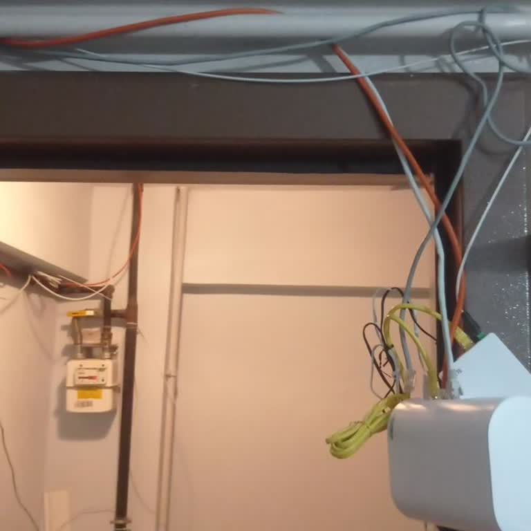 Farklı Müşteri Temsilcilerinden Çelişkili Modem Bilgisi Aldık