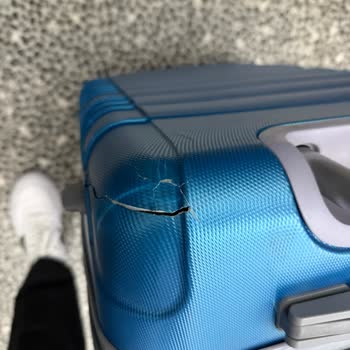 Bavulum Kırık Ve Hasarlı Teslim Edildi