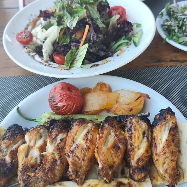 Farklı Muamele Ve Eksik Servis Hayal Kırıklığı Yarattı