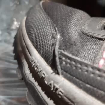 Skechers Ayakkabının Dikişleri Garanti Süresinde Söküldü, Kullanıcı Hatası Olarak Değerlendirildi