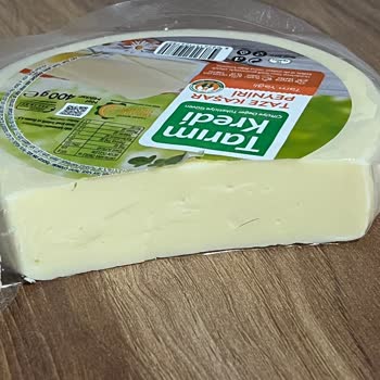 Aldığım Kaşarın İçinden Kıl Çıktı, Güvenim Sarsıldı