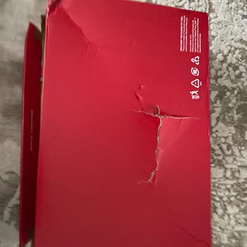 Sipariş Kutularının Sürekli Hasarlı Gelmesi Markadan Soğutuyor