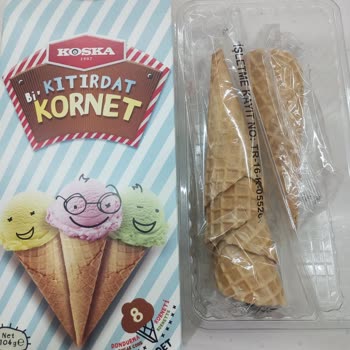 Koska Nazar Boncuklu Çıtır Kornet Külahların Ağır Kokusu Ve Kötü Tadı Şaşırttı