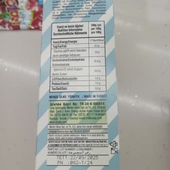 Koska Nazar Boncuklu Çıtır Kornet Külahların Ağır Kokusu Ve Kötü Tadı Şaşırttı