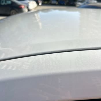 Cif Ultra Temizlik Spreyi Araçta Kalıcı Leke Bıraktı