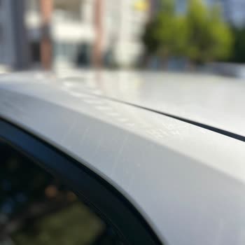 Cif Ultra Temizlik Spreyi Araçta Kalıcı Leke Bıraktı