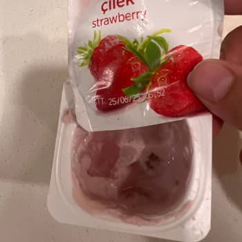 Son Kullanma Tarihi Geçmemiş Yoğurt Bozuk Çıktı!