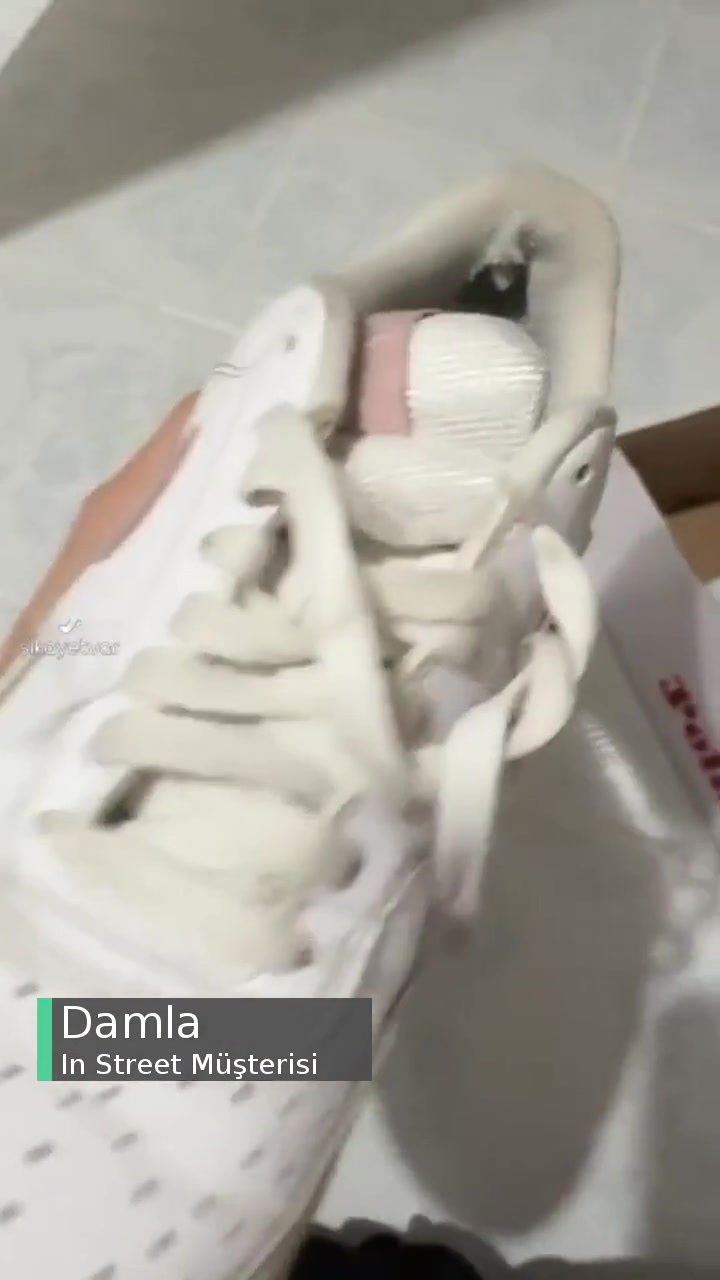 In Street'ten Aldığım Nike Ayakkabıdan Şikayetim Var! videonun kapak resmi