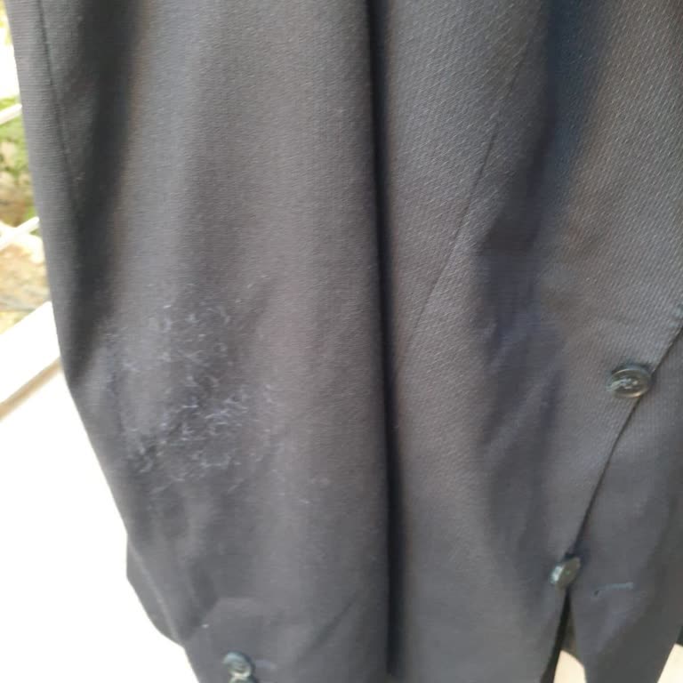 Altınyıldız Takım Elbise Ceketinde Tüylenme Ve İlgisiz Mağaza Hizmeti