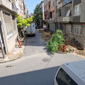 Bedaş'ın Kablo Çalışmaları Sonrası Mahallede Elektrik Ve Güvenlik Sorunları