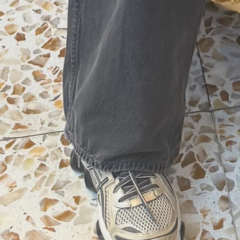 Otel Odasında Unutulan Ayakkabının Bulunamaması Ve Kayıt Sorunu