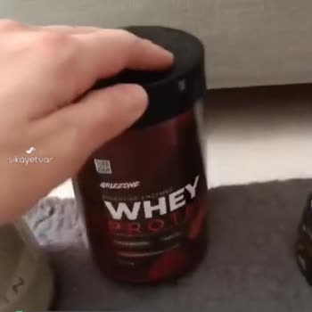 Grizzone Yanlış İçerik Ve Köpüren Protein Tozu