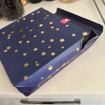 Yırtık Ve Yamuk Hediye Kutusu Nedeniyle Mağduriyet