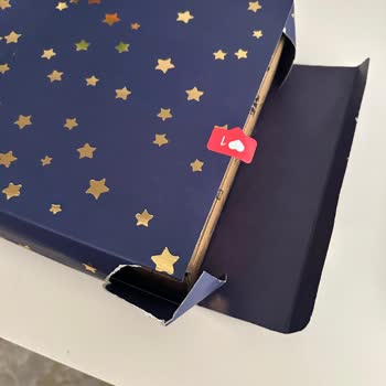 Yırtık Ve Yamuk Hediye Kutusu Nedeniyle Mağduriyet