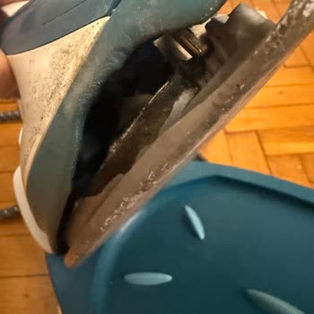 Tefal Servisi Ütü Yanmasına Kullanıcı Hatası Deyip İlgilenmedi