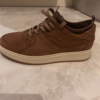 Görselden Farklı Ürün Gönderimi Ve Yetersiz Müşteri Desteği