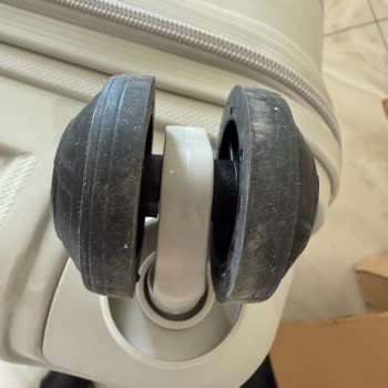 Kullanılmış Ve Kirli Valiz Gönderildi, İade Ürünü Kontrol Edilmeden Teslim Edildi