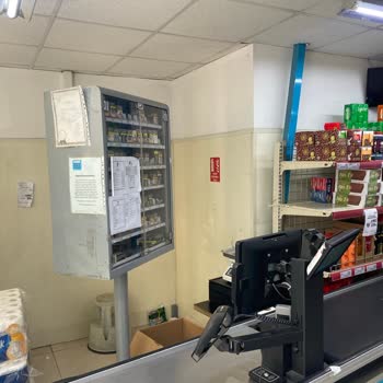 A101 Güneştepe Şubesi'nde İlgisizlik Ve Temizlik Sorunu