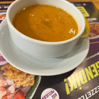 Bursa Kebap Evi'nde Eksik Çorba ve İlgisiz Hizmet Hayal Kırıklığı Yarattı