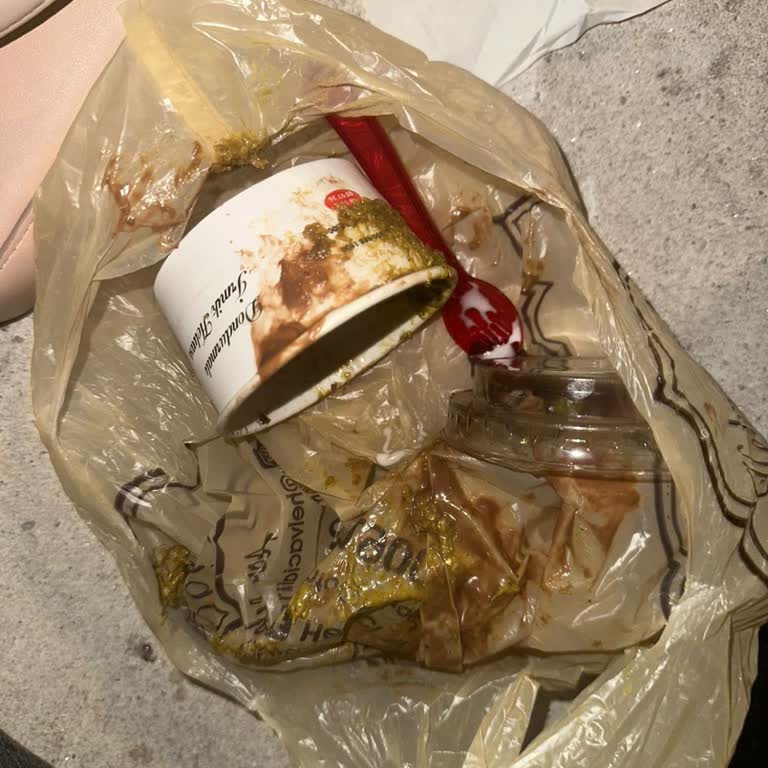 Yemeksepeti Müşteri Hizmetlerine Ulaşamamak Ve Yanlış Sipariş Mağduriyeti