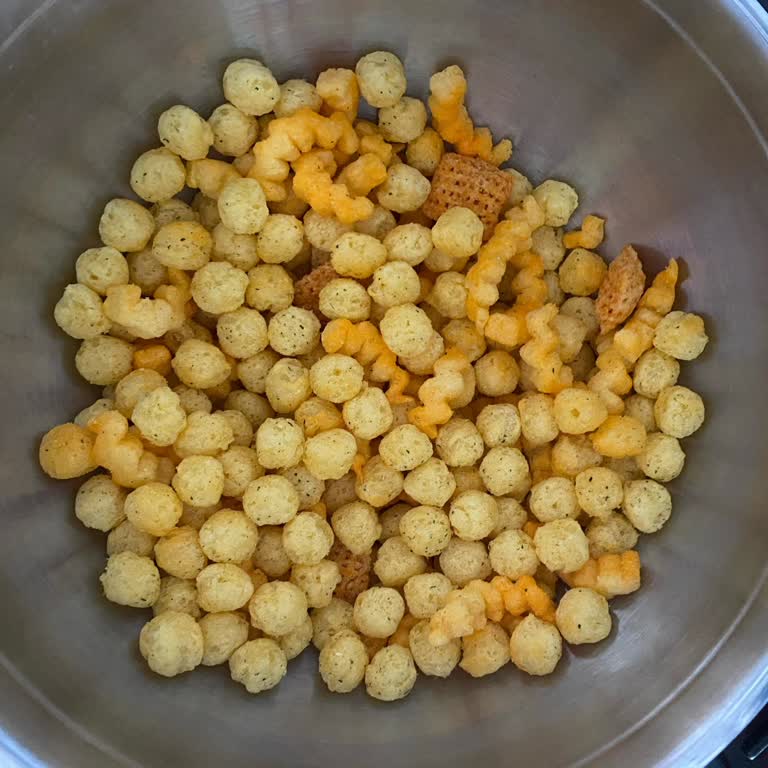 Getir Büyük'ten Aldığım Karışık Cipsin İçinden Sadece Mısırlı Çıktı, Hayal Kırıklığı Yaşadım