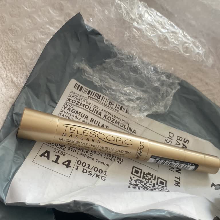 Yüz Yıkama Jeli Beklerken Sahte Maskara Şoku Yaşadım